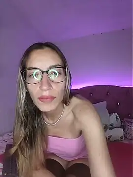 Melinaa-sex online show from 07/16/26, 01:11