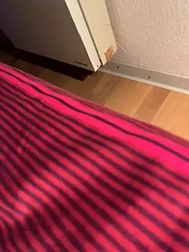 Snapshot of solomec chatting on 12/25/24, 09:22 solomec online show from 12/25/24, 09:22