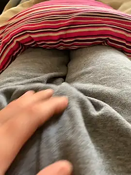 Snapshot of solomec chatting on 01/31/25, 10:42 solomec online show from 01/31/25, 10:42