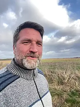 Haariglang online show from 12/20/24, 12:38