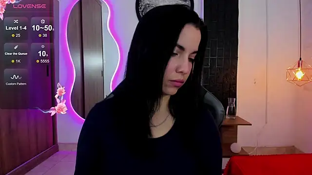 tatiana sc online show from 11/13/25, 01:21