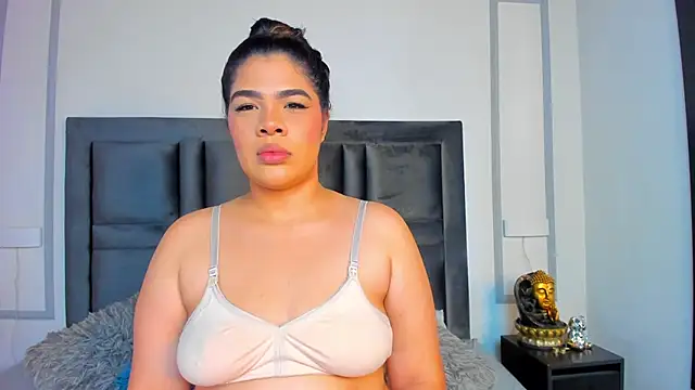 EmmaBecket2 online show from 01/07/25, 03:35