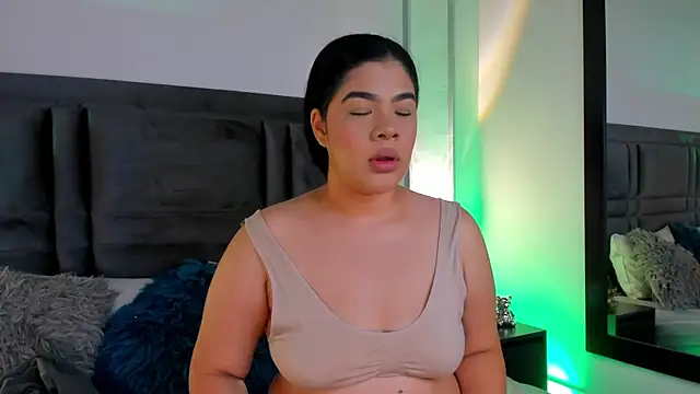 EmmaBecket2 online show from 01/17/25, 03:55