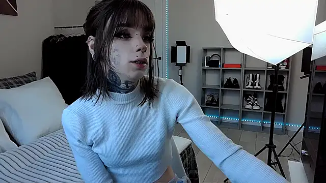 Snapshot of Tanya_M chatting on 01/31/25, 10:31 Tanya M online show from 01/31/25, 10:31