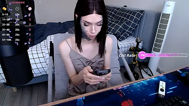 Snapshot of Tanya_M chatting on 10/08/25, 08:12 Tanya M online show from 10/08/25, 08:12