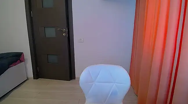 Julianna68 online show from 02/28/25, 11:14