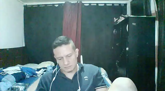 Snapshot of fabyxx07 chatting on 03/19/25, 03:41 fabyxx07 online show from 03/19/25, 03:41