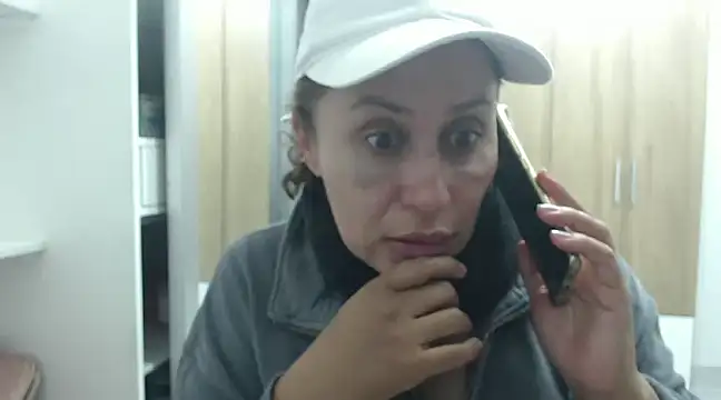 RoxanaLove9 online show from 02/23/25, 03:56