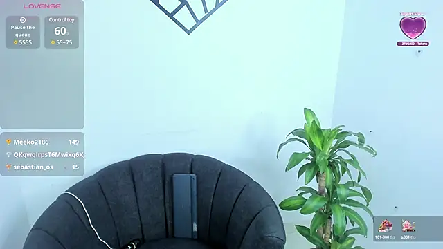 Annie9  online show from 01/21/25, 03:26