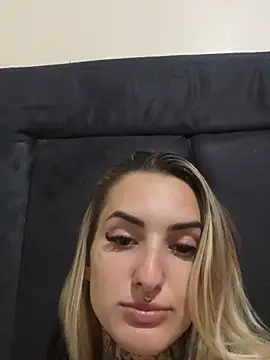 hotskinny1 online show from 03/05/25, 09:26