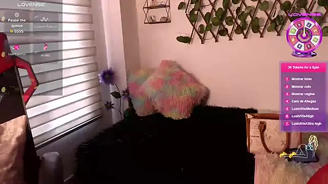 EmberEyes 999 online show from 11/04/25, 08:30