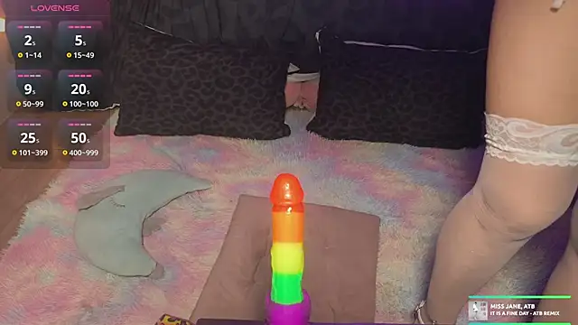 Snapshot of kellycakemeow chatting on 12/01/25, 05:12 kellycakemeow online show from 12/01/25, 05:12