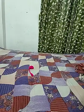 Hottyalia online show from 09/28/25, 11:54