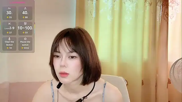 Linda-LL online show from 09/17/25, 05:53