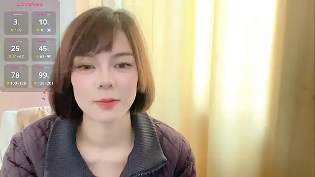 Linda-LL online show from 12/04/25, 04:55