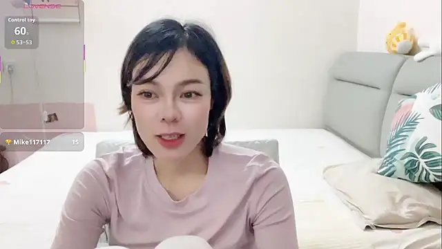 Linda-LL online show from 04/21/26, 10:54