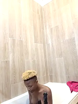 Snapshot of SHANTYBABE chatting on 11/08/25, 03:45 SHANTYBABE online show from 11/08/25, 03:45