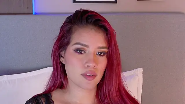 Snapshot of KasyRose chatting on 02/25/25, 05:36 KasyRose online show from 02/25/25, 05:36