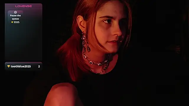 scarlettharrison09 online show from 10/22/25, 09:58