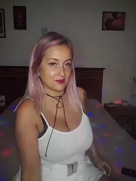 DesireSatler online show from 01/11/26, 11:10