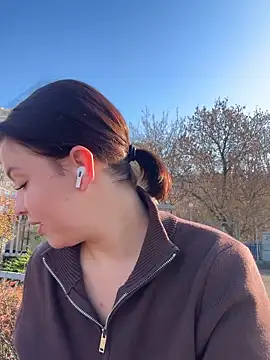 KikiWatson online show from 11/17/25, 07:03