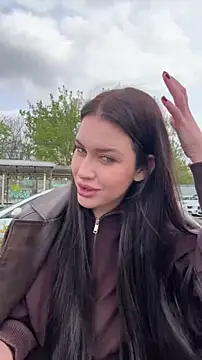 KikiWatson online show from 04/19/26, 08:46