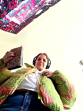 thatonespicychick online show from 10/29/25, 02:52