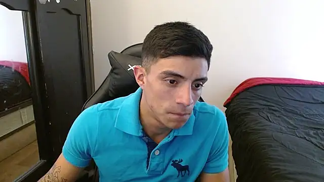 Snapshot of kv___xxx_ chatting on 10/11/25, 06:17 kv   xxx  online show from 10/11/25, 06:17