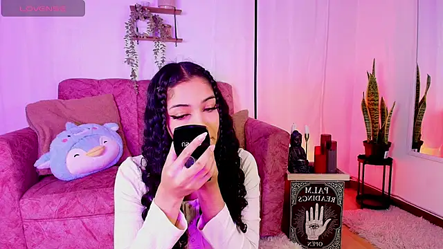 Sara Jhonson online show from 04/24/26, 12:13