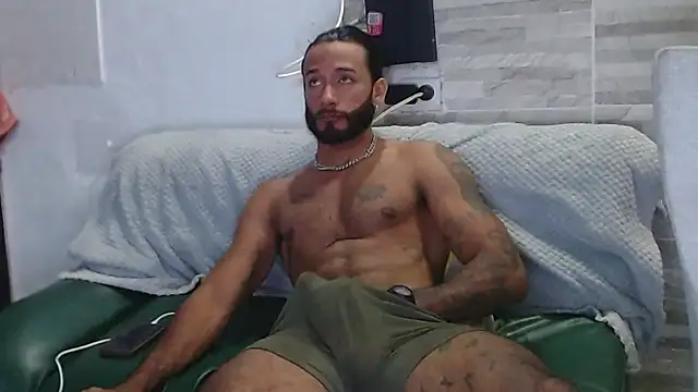 Snapshot of _jhon_connor_ chatting on 02/18/26, 01:12 jhon connor online show from 02/18/26, 01:12