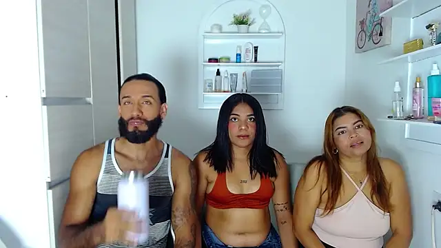  jhon connor  online show from 04/14/26, 09:43