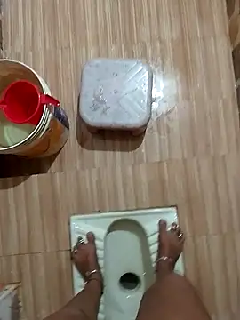 Snapshot of sneha_telugu_girl chatting on 03/17/25, 02:41 sneha telugu girl online show from 03/17/25, 02:41