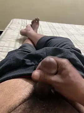 Snapshot of cum4mheaven chatting on 01/25/25, 02:15 cum4mheaven online show from 01/25/25, 02:15