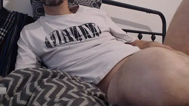 willybewild online show from 11/17/25, 01:44