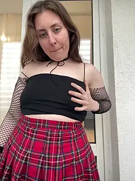 Topvi  online show from 04/19/26, 03:00