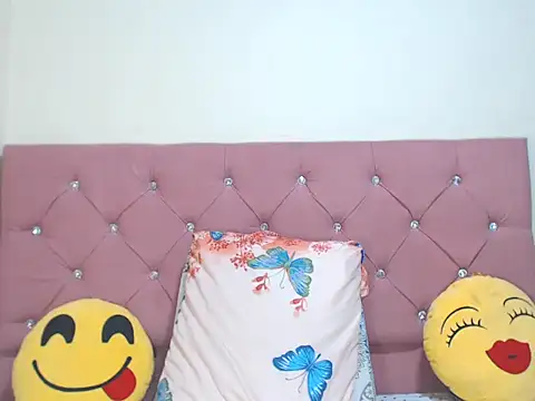 emassquirt28 online show from 10/07/25, 05:37