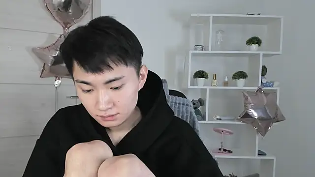 Miram Yu online show from 12/06/24, 12:05