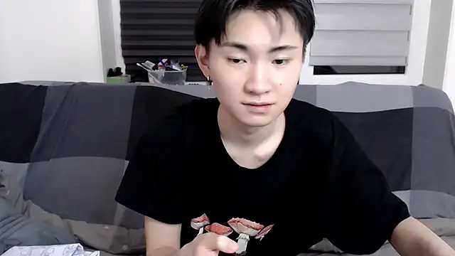 Miram Yu online show from 01/18/25, 10:39