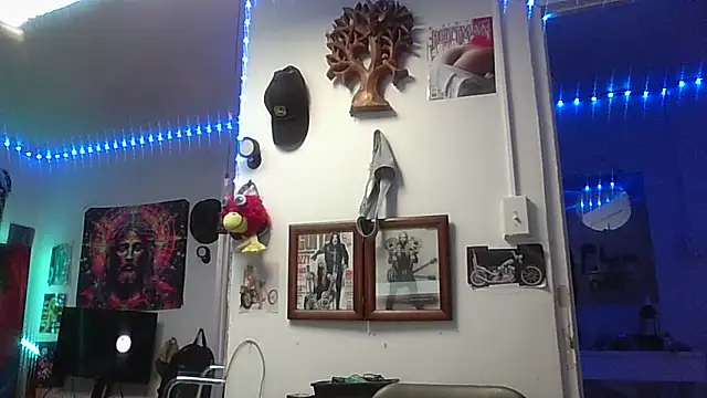 Undercover Pornstar online show from 03/24/26, 06:57