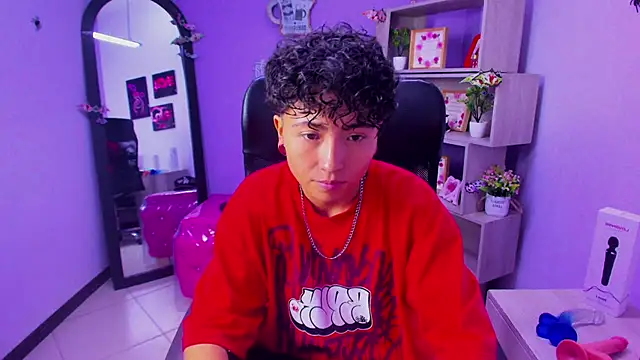 Im Mathias online show from 11/04/25, 04:11