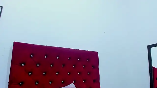 Melody Megann online show from 04/23/26, 11:31