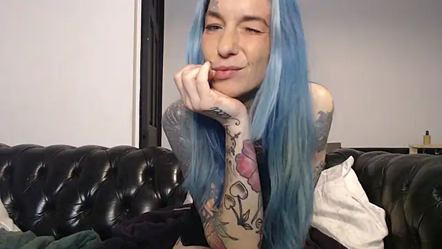 RavenryderUK online show from 12/24/24, 12:33