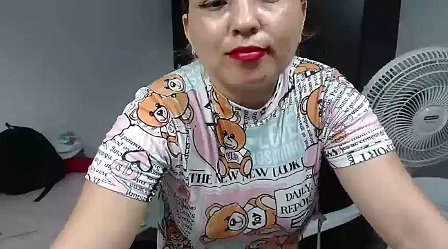 Snapshot of Agatha_browser chatting on 03/22/25, 12:49 Agatha browser online show from 03/22/25, 12:49