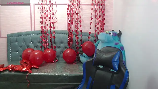 stephania t online show from 02/15/25, 10:33