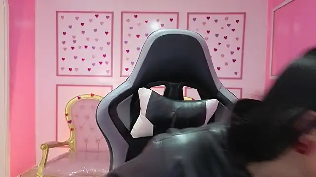 stephania t online show from 09/30/25, 11:37