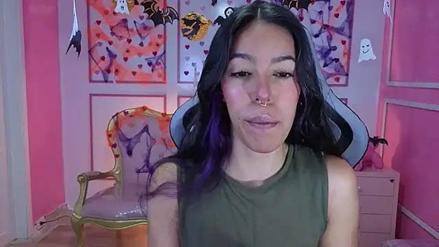 stephania t online show from 10/29/25, 12:18