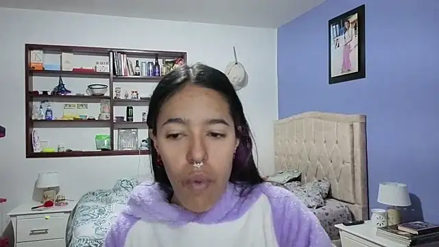 stephania t online show from 02/17/26, 02:35