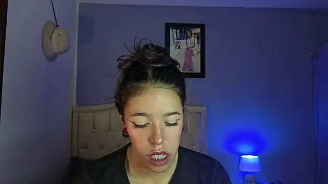 stephania t online show from 04/11/26, 07:51