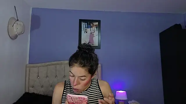 stephania t online show from 06/23/26, 02:15