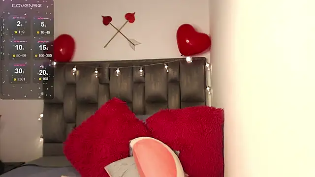 julz 03 online show from 02/06/25, 10:53